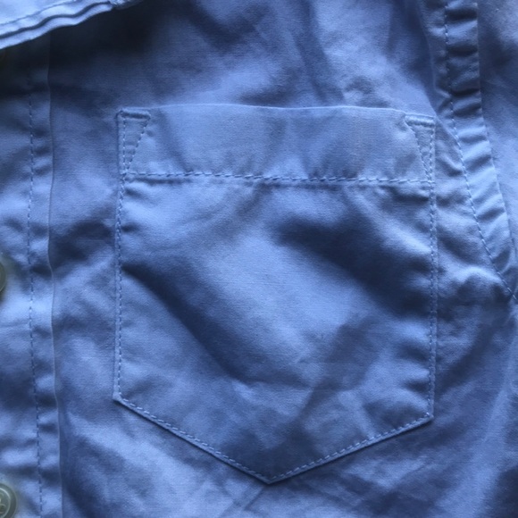 Crewcuts LUDLOW Short-sleeve button up. 2T - Picture 3 of 3